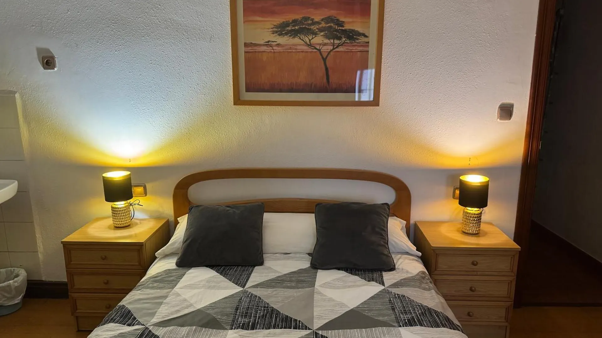 Guest house Pension Vista Alegre Bilbao Spain